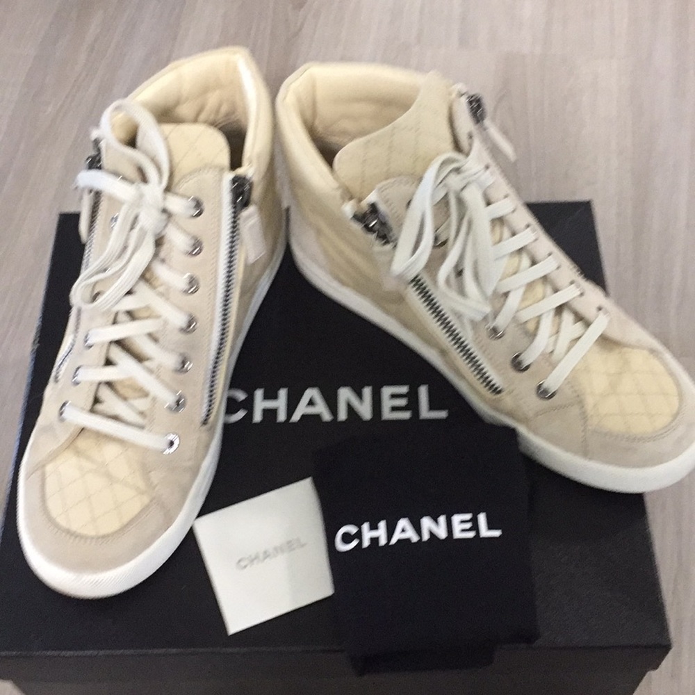 CHANEL Authentic Hightop Sneakers
